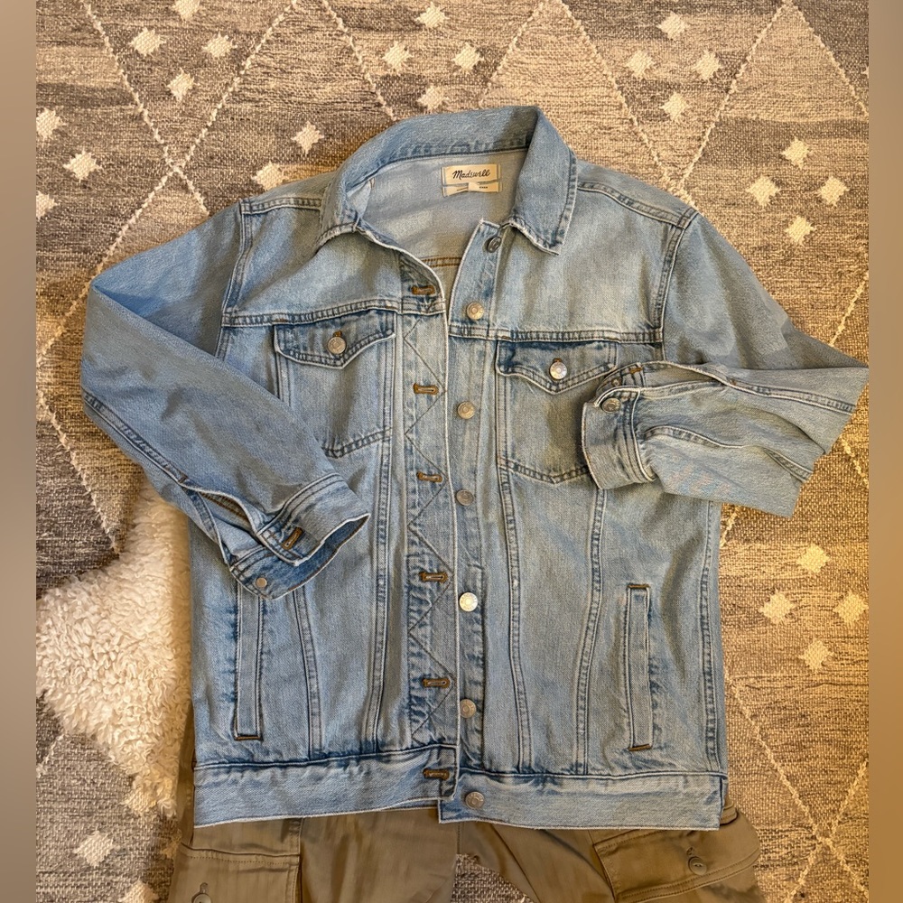 Madewell oversized trucker jacket